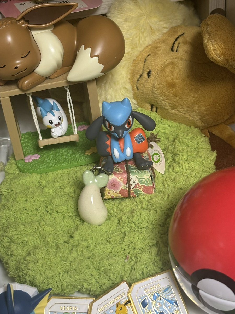 모코코의 행운인지 운 좋게 이벤트에 당첨되어<a href="/White_Dew_Rano/">라노</a> 님께서 만드신 수공예품 모코코를 받았습니다! 퀄리티도 너무 좋고 귀여워요!
정말 감사드립니다 잘 달고 다니겠습니다!
나중에 판매폼도 여신다고 하시니 로아 하시는 분들은 꼭 구매하셔서 피해안보시길..

#로아 #모코코 #로스트아크