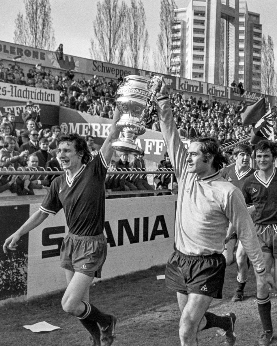Geneva Tourism (@genevetourisme) on Twitter photo ⚽️<a href="/ServetteFC/">Servette FC</a> turns 135! This Saturday, celebrate the club's 135th anniversary! Experience Geneva’s vibrant sports scene with a match against Yverdon and many activities. More info: servettefc.ch/programme-135-…
📷Servette FC
#VisitGeneva #GenevaSports #ServetteFC #135ansDeLégende ⚽️<a href="/ServetteFC/">Servette FC</a> turns 135! This Saturday, celebrate the club's 135th anniversary! Experience Geneva’s vibrant sports scene with a match against Yverdon and many activities. More info: servettefc.ch/programme-135-…
📷Servette FC
#VisitGeneva #GenevaSports #ServetteFC #135ansDeLégende