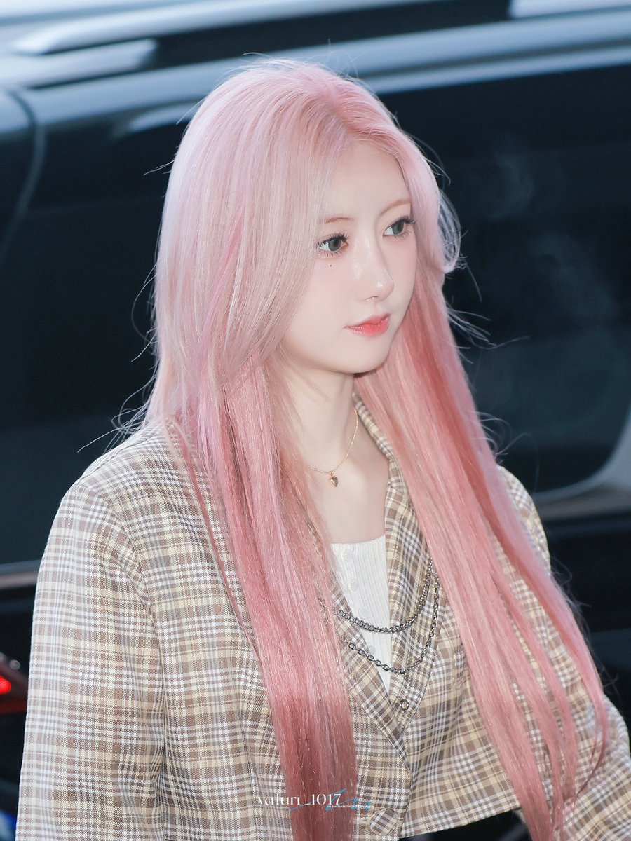RAMIGLOBAL_'s tweet photo. DAILY BRAND REPUTATION 
Goal 24h: 350 replies
Goal 48h: 400 replies

Reply &amp; rt

베이비몬스터 라미 매력있어요
베이비몬스터 라미는 귀엽네요
베이비몬스터 라미 멋지네요
베이비몬스터 라미는 열심히 일하고 있어요
베이비몬스터 라미는 대단해요

#RAMI #라미 #ラミ #BABYMONSTER https://t.co/Bq9hh9tBHT