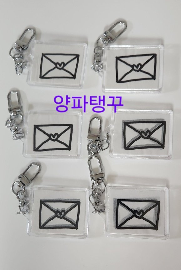 나도 드디어 만들었다 ~ ❤️ ❤️
#태연컨페티 #태연손글씨