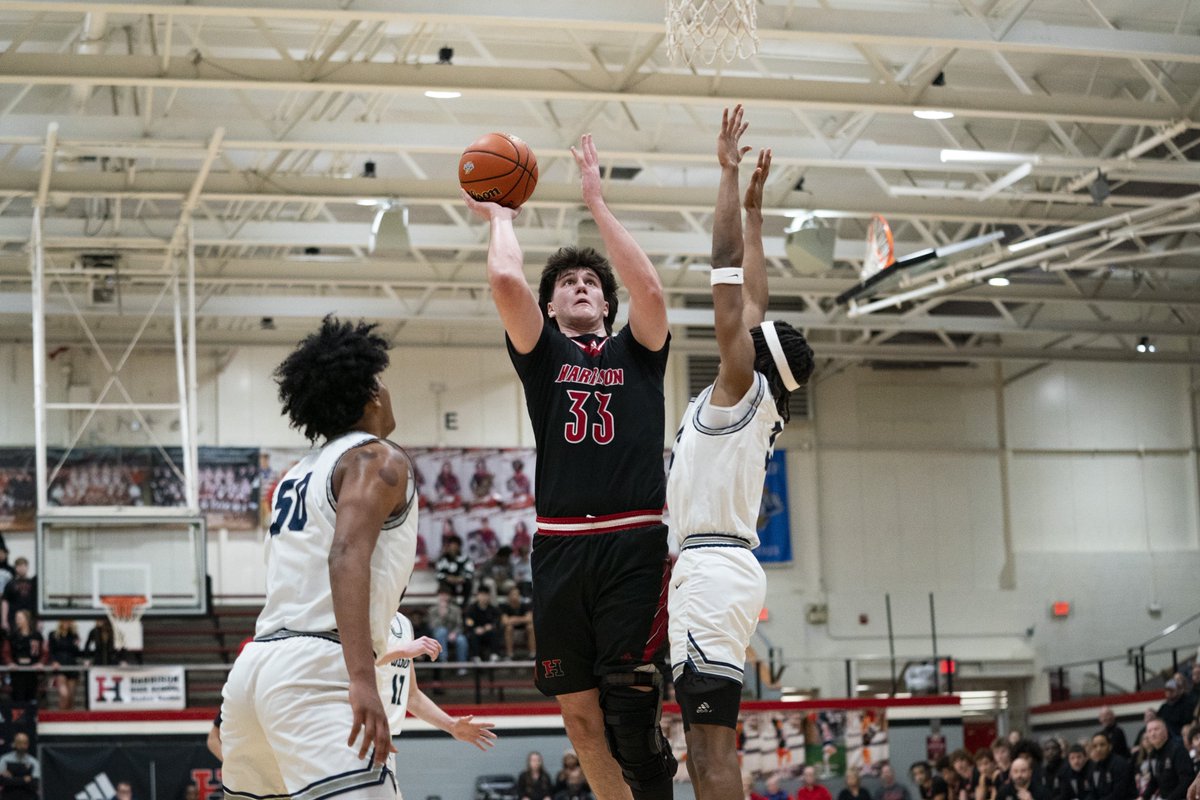 Brooks Thomas of Harrison was voted the Courier &amp; Press Athlete of the Week for March 3-8. Warriors won the 4A sectional championship.

17 points 12 rebounds vs North
23 points 8 rebounds vs Reitz