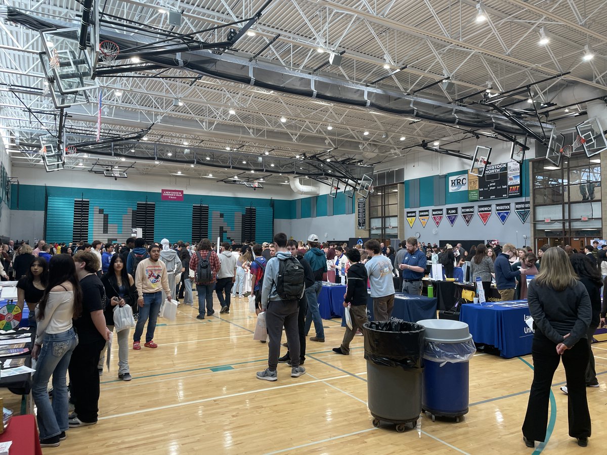 WNHSThunderD200's tweet photo. Our Design Your Path College Fair was a huge success!  Thunder students had an incredible time exploring their futures, connecting with college and trade school reps, and learning about the many opportunities ahead. 

#DesignYourPath #FutureReady #ThunderPride https://t.co/NoOPnL9cFS
