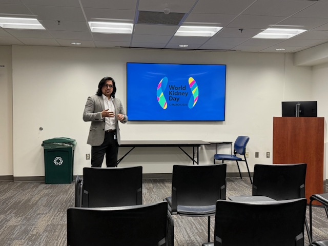SinaiBmoreIMRes's tweet photo. Great Acid Base noon conference with @frankidney on #WorldKidneyDay2025 #Acidbase https://t.co/xQv9Hh3rEr