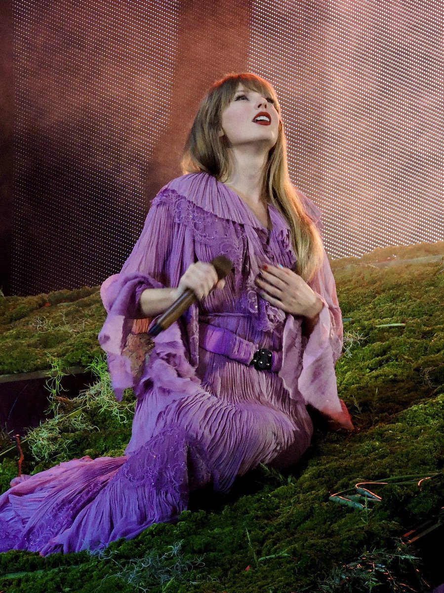 Carly 🫶🏻✨ (@nola_swiftie) on Twitter photo <a href="/taylornation13/">Taylor Nation</a> 🎶 I put this album on and I knew it was my favorite 🎶 Happy 4 years of being a Grammy award winning album!! <a href="/taylornation13/">Taylor Nation</a> <a href="/taylornation13/">Taylor Nation</a> 🎶 I put this album on and I knew it was my favorite 🎶 Happy 4 years of being a Grammy award winning album!! <a href="/taylornation13/">Taylor Nation</a>