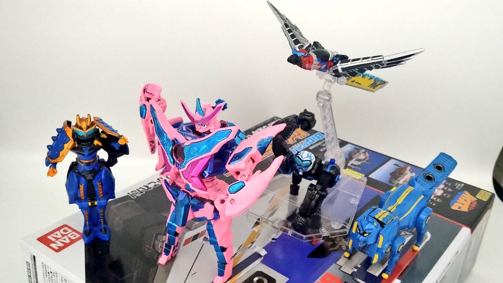 ホットリオン tweet media