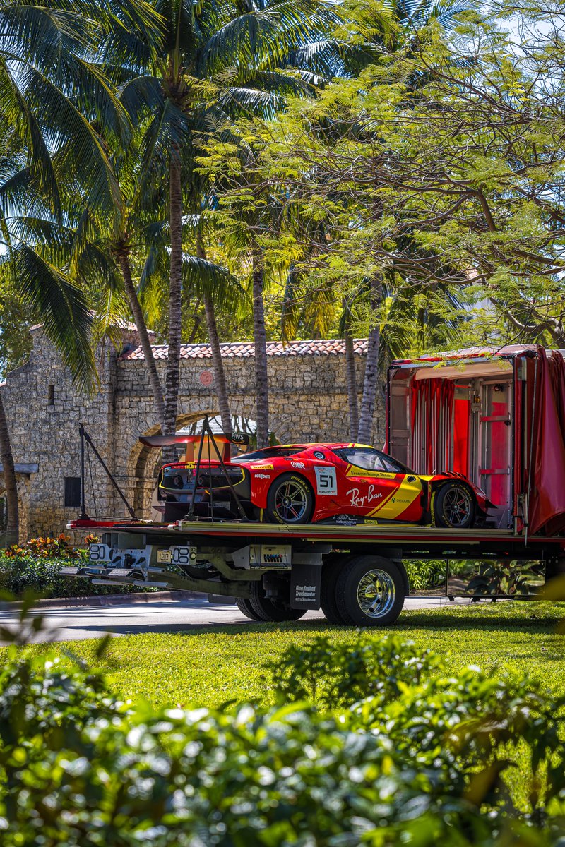 Alex G Perez tweet media