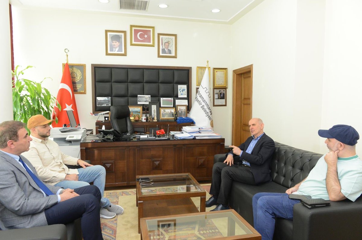 Rüstem KELEŞ (@drrustemkeles) on Twitter photo Maher Zain misafirimizdi…
Özgün ses ve müziğiyle milyonların gönlünde taht kurmuş bir sanatçı O…
6 Şubat depremlerinden hemen sonra da şehrimize gelerek destek vermişti.
Bugün de yine misafirimiz…
Özgün yorumuyla hemşehrilerimizle beraber
<a href="/MaherZain/">Maher Zain</a> Maher Zain misafirimizdi…
Özgün ses ve müziğiyle milyonların gönlünde taht kurmuş bir sanatçı O…
6 Şubat depremlerinden hemen sonra da şehrimize gelerek destek vermişti.
Bugün de yine misafirimiz…
Özgün yorumuyla hemşehrilerimizle beraber
<a href="/MaherZain/">Maher Zain</a>