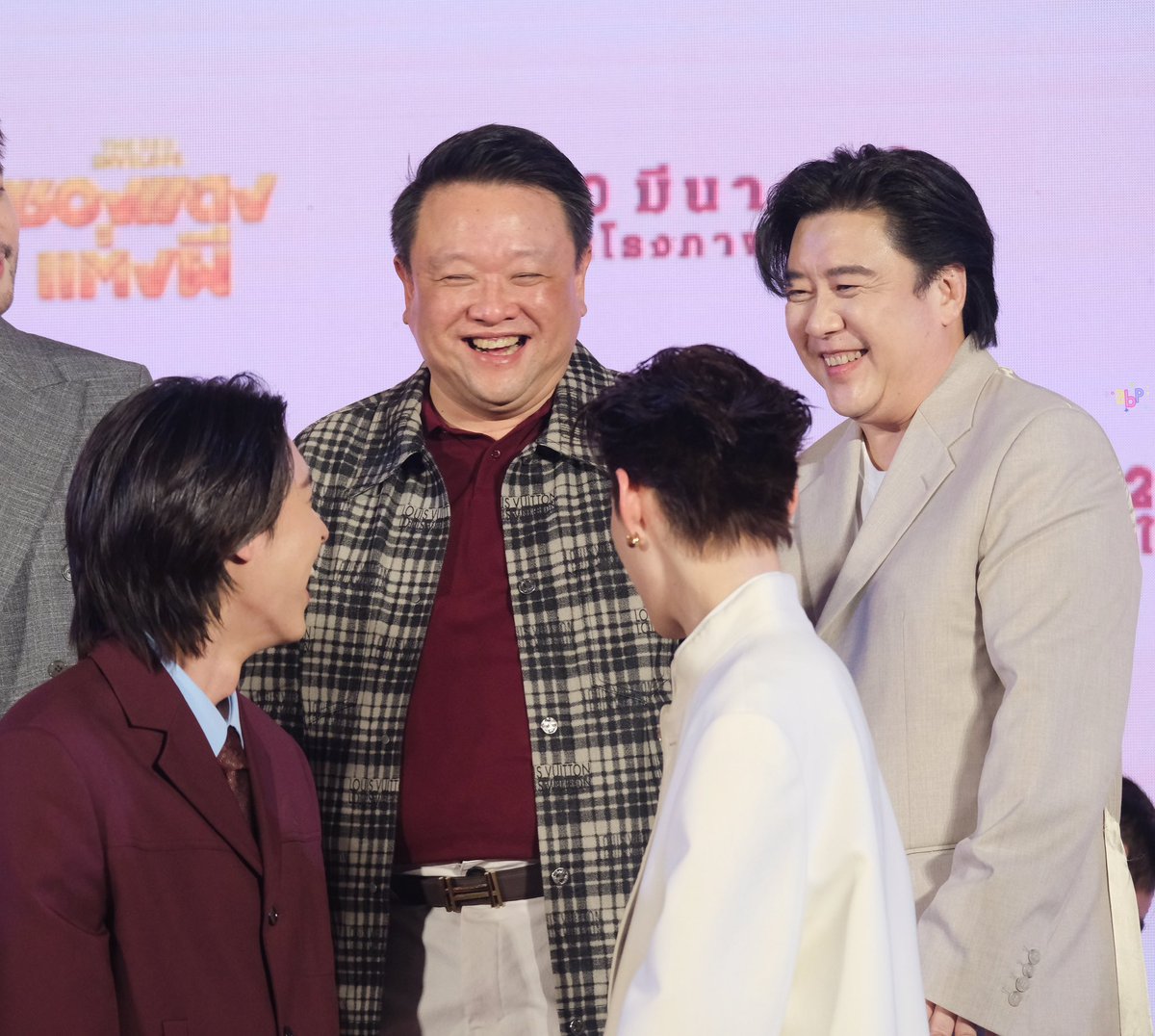 BeeR_BBP's tweet photo. “ลูกของเรา” 💙❤️🥰

#ซองแดงแต่งผีGALA
#bbillkin #ppkritt https://t.co/apzkqXjUqw