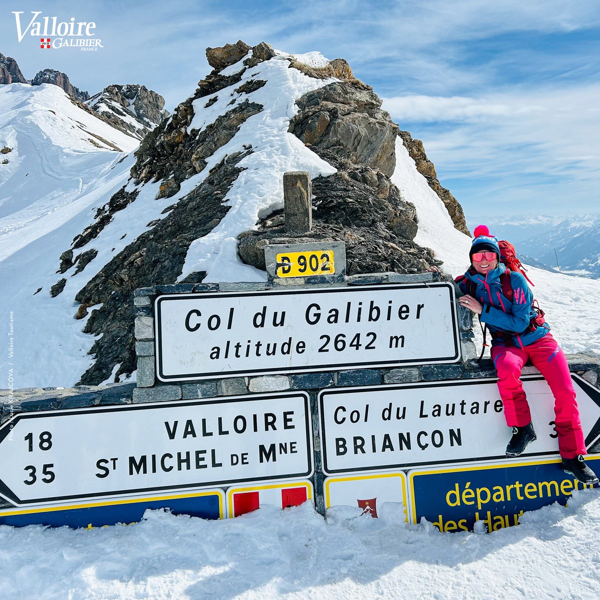 valloire's tweet photo. Dans moins de 100 jours, l'ouverture du col du Galibier marquera le début de l'été 🏔✨  🤩

#valloire #galibier #valloiregalibier #picofthemoment #coldugalibier #cycling https://t.co/HnRz4Poior