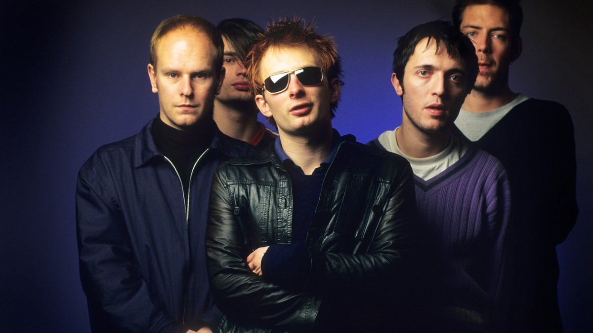 RollingStone's tweet photo. Radiohead's 'The Bends' turns 30 years old this week. 

Here's 10 things you might not know about the 1995 classic: https://t.co/f6KkZp9gGN https://t.co/HMZdKSLiHA