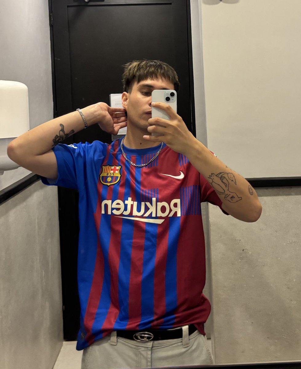 Cris tweet media