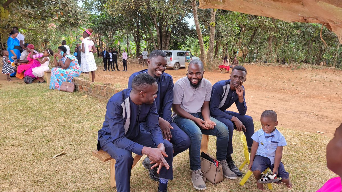 Happy Sabbath world 🌍.
Light moments on Sabbath.