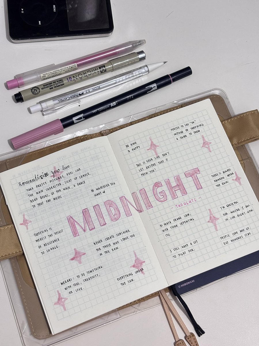 valyrianstitch's tweet photo. Midnight thoughts and brain dumps 💭✨ #journaling #braindumps https://t.co/1xDGBg65WZ
