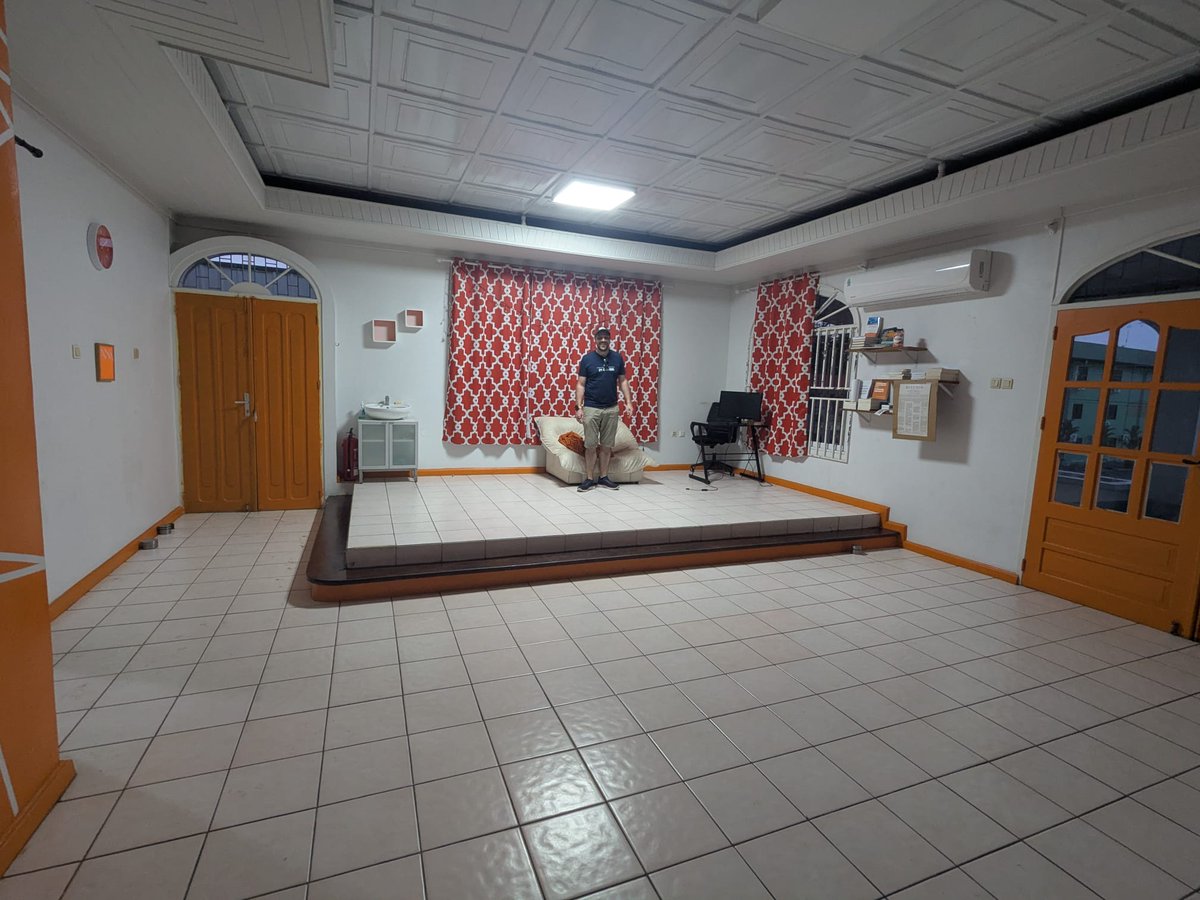 We went to the #Bitcoin education Center in #paramaribo yesterday. Had a great time there with Dutch, German and Surinamese bitcoiners!