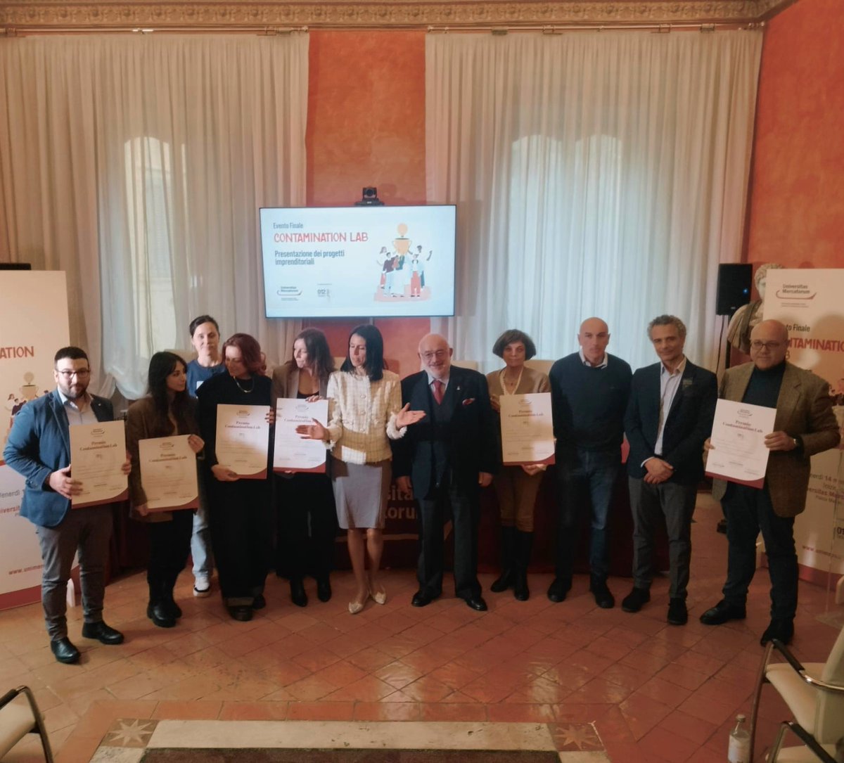 012factory's tweet photo. Il gran finale del #ContaminationLab. Oggi nella sede di #UniversitasMercatorum a #Roma abbiamo vissuto una giornata straordinaria con la presentazione dei progetti imprenditoriali nati dal Contamination Lab. I team vincitori hanno accesso a un percorso di incubazione. https://t.co/RrKNn7dANt