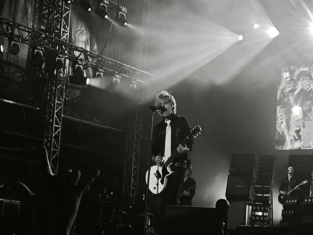 dwanderingodia's tweet photo. @GreenDay you've seen the response to your popularity in India, Please plan a solo tour in India. I can guarantee you'll sell out in matter of days. https://t.co/hzyLvvK45a