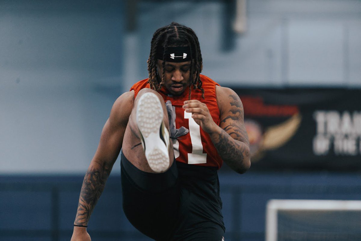 iabarnstormers's tweet photo. Day 1 of Camp in the books ✔️ https://t.co/2btEfMZpAB