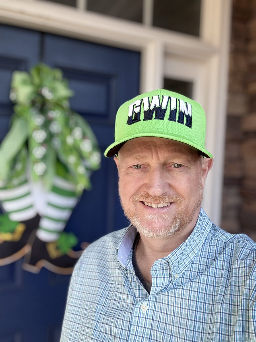 wisedrjr's tweet photo. Today’s “Week of St. Patrick’s Day” green hats for #FittedFriday is from the @GoStripers.
#SupportTheMinorLeagues @MiLB https://t.co/zIvTYOP6Mk