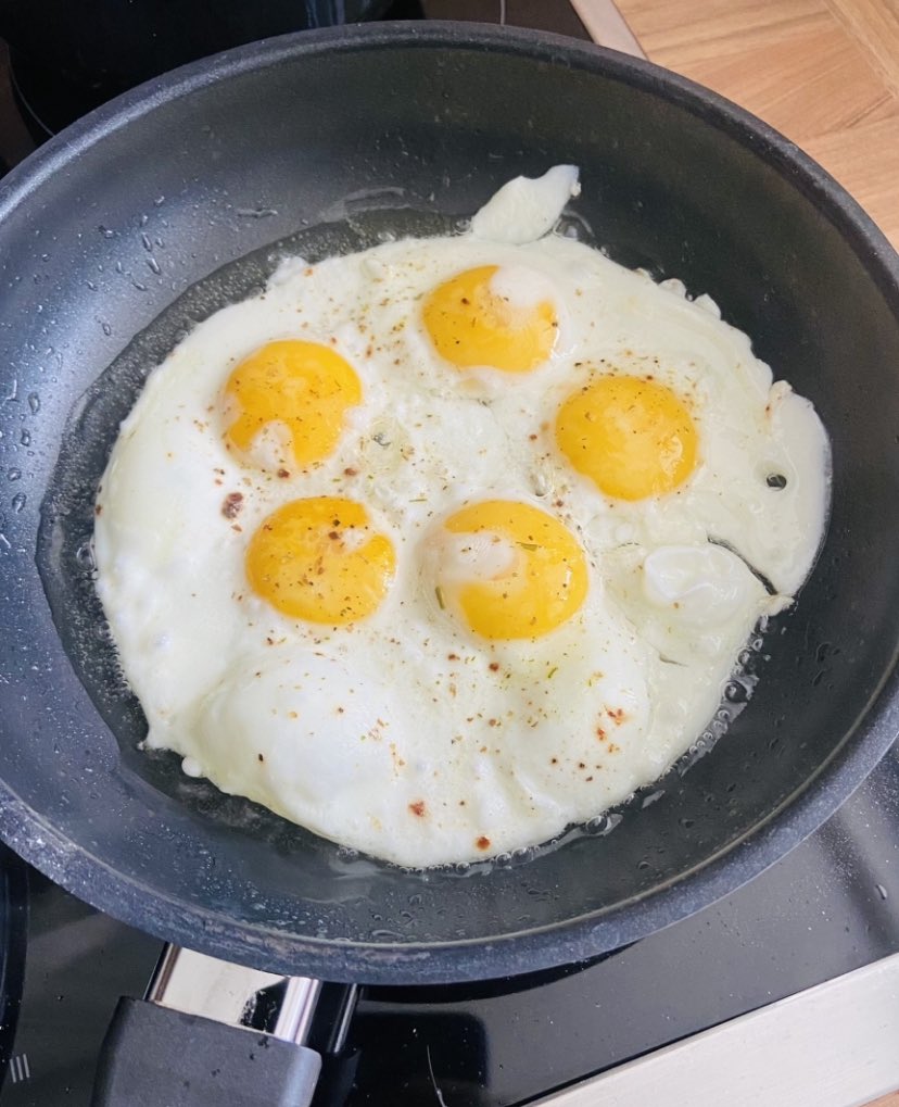 doncrypto tweet media