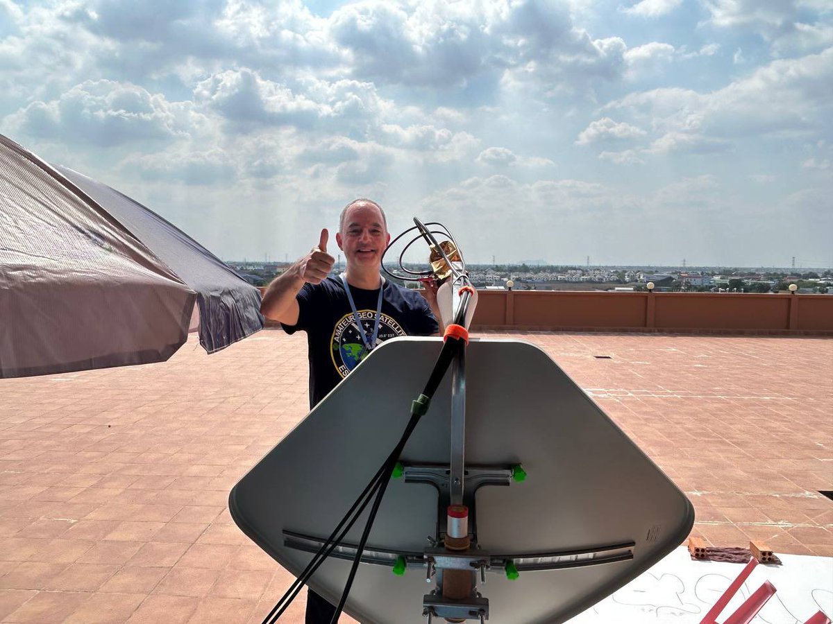 F5VMJ's tweet photo. Many thanks to you all. Quick update:
- QSB seems worse towards the end of the day, so I will try to be QRV earlier in the mornings and see how it goes.
- Temperature is about 35degC in shade. My laptop overheats and freezes. NPIC staff have now kindly made possible an ethernet connection to the club room (with aircon).
- My SDR ground station is still near dish of course and temperature controlled cooling fans are always at max (fingers crossed for no heat issues).
- Most students live on campus 24/7 and are very keen. My attention and time goes 100% to them first.
- Please do not send me emails. All info is on https://t.co/xMJWS7PpDj and is updated by the organisers. We have a full day and replying to all queries takes me too much time at night, sorry.
- Visit Cambodia 🇰🇭 It is a wonderful country with warm, smart and gentle people.
#qo100 #amsat #AmateurRadio