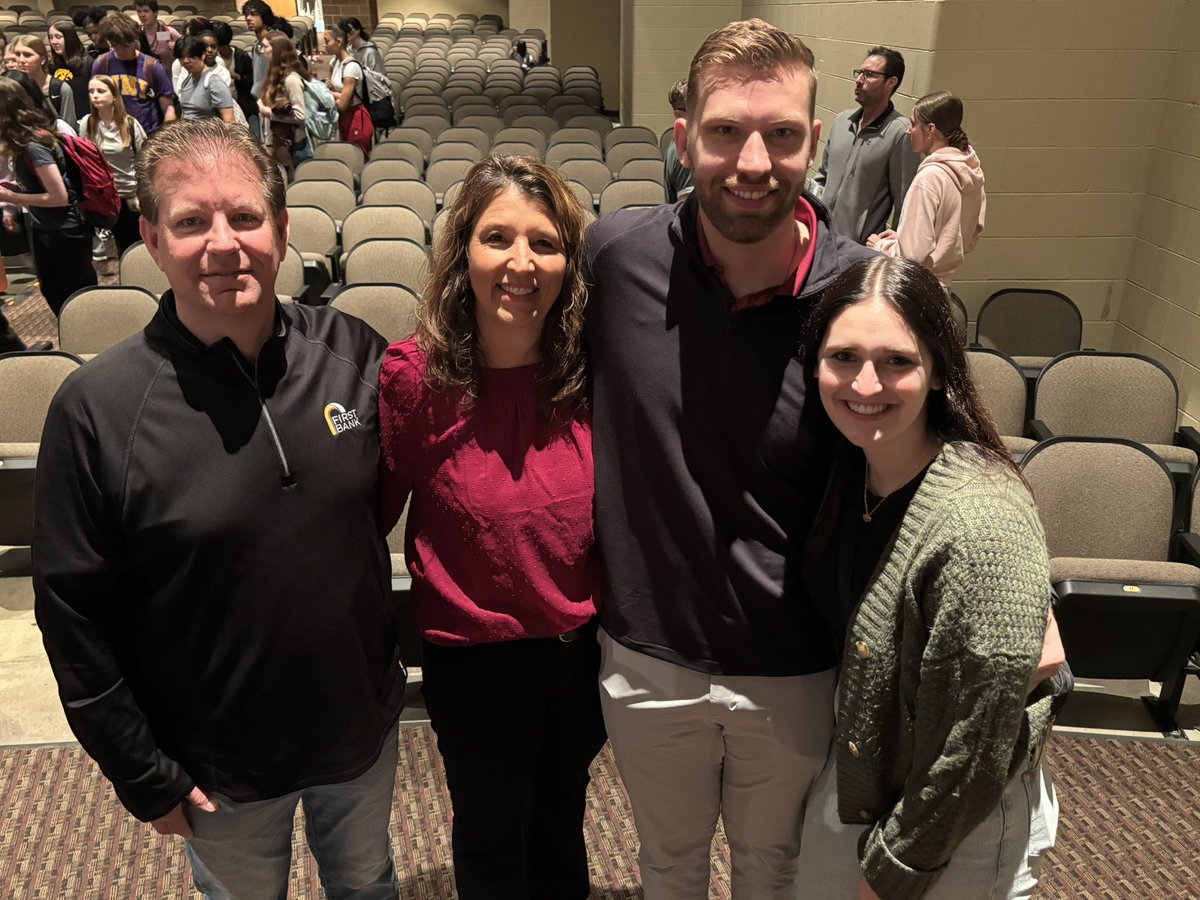 hildmana's tweet photo. 🎉 Today, we celebrated over 400 students’ outstanding academic achievements at the Wahawk Academic Awards Ceremony! 🏆👏 Special thanks to Wahawk alum Lincoln Conrey for returning to inspire the next generation with his powerful words! #WahawkProud #AcademicExcellence 🎓🔥 https://t.co/pU6mV7zRLl