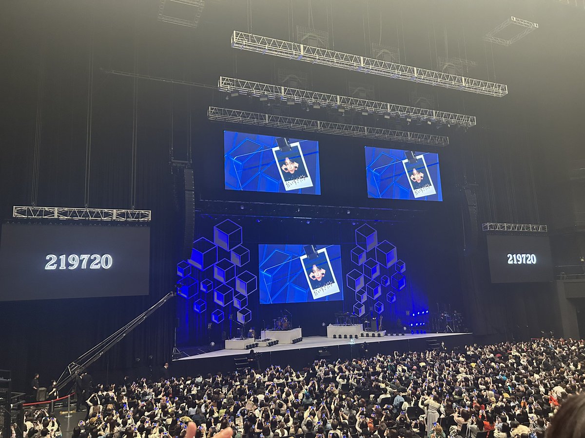 tanta_n's tweet photo. 6年前は行けなくなってしまったから念願のタケフェスでした🤍🤍
ファンを楽しませたい想いがたくさんつまっていて幸せな時間でした💫
新幹線の遅延でやっとお家帰れたので…
#佐藤健FANMEETING2025
#TAKERUFES https://t.co/KBQRihm4HX