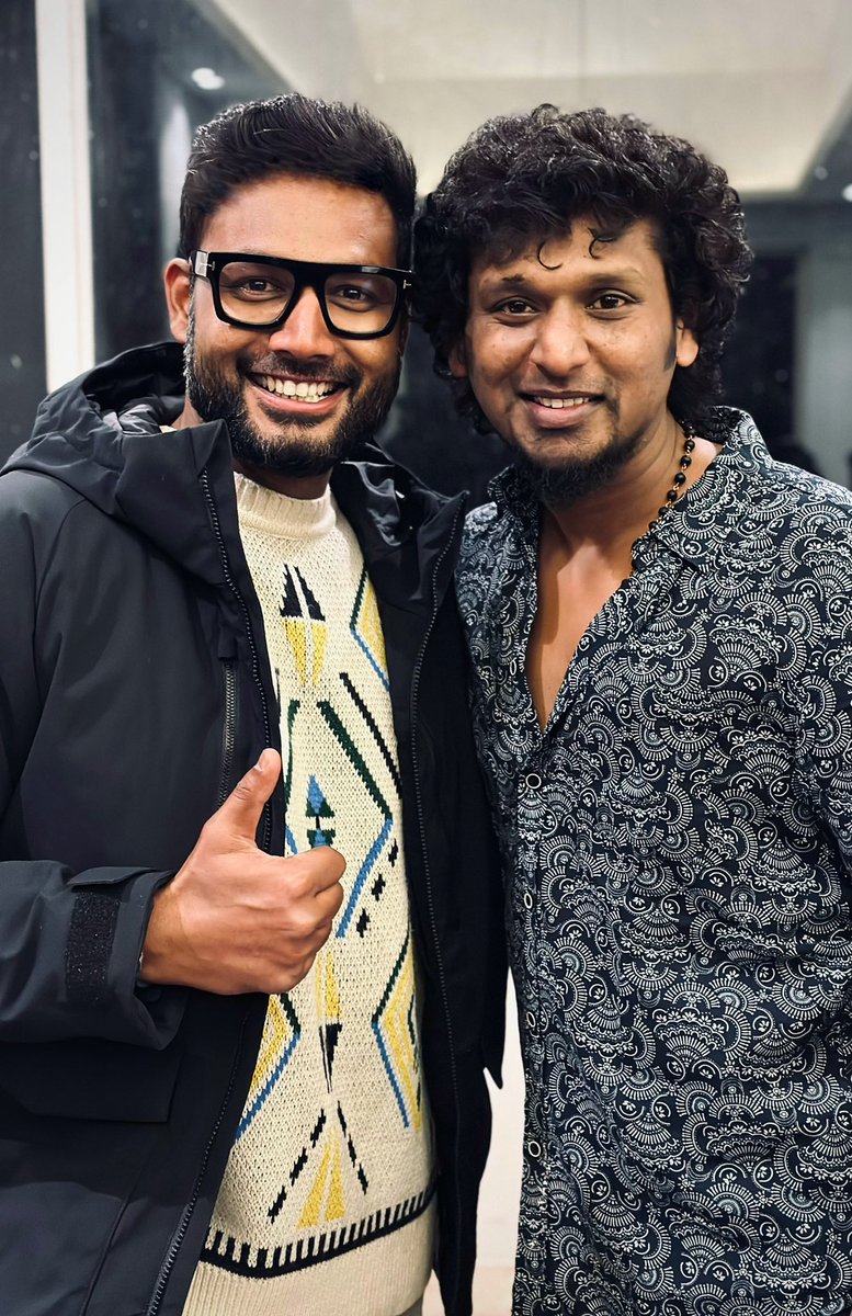 PraveenRaja_Off's tweet image. Happy Birthday Nanba @Dir_Lokesh!.!!
Wishing you only Love and Good health ❤️🤗
