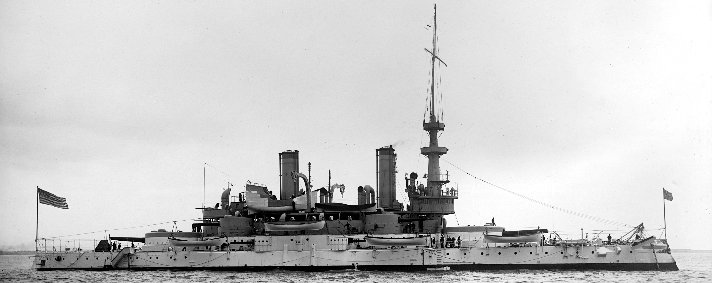 NoneG47990's tweet photo. Battleships.
USS Indiana (BB-1), how it started.
USS Iowa (BB-61), how it went. https://t.co/NqXi54yopD