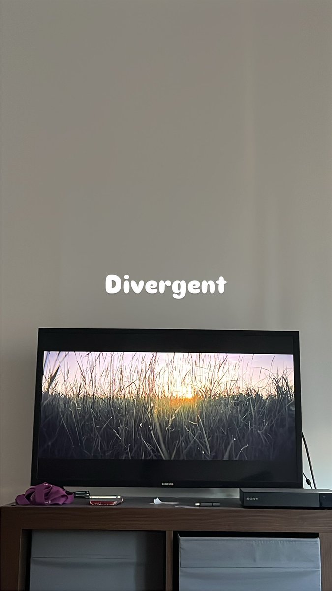 idaengstrom88's tweet image. Divergent 

Kvällens film blir filmen Divergent som finns att se på @PrimeVideo 
#divergent #divergentmovie #factions #candor #amity #dauntless #abnegation #erudite #katewinslet #shaeilenewoodley