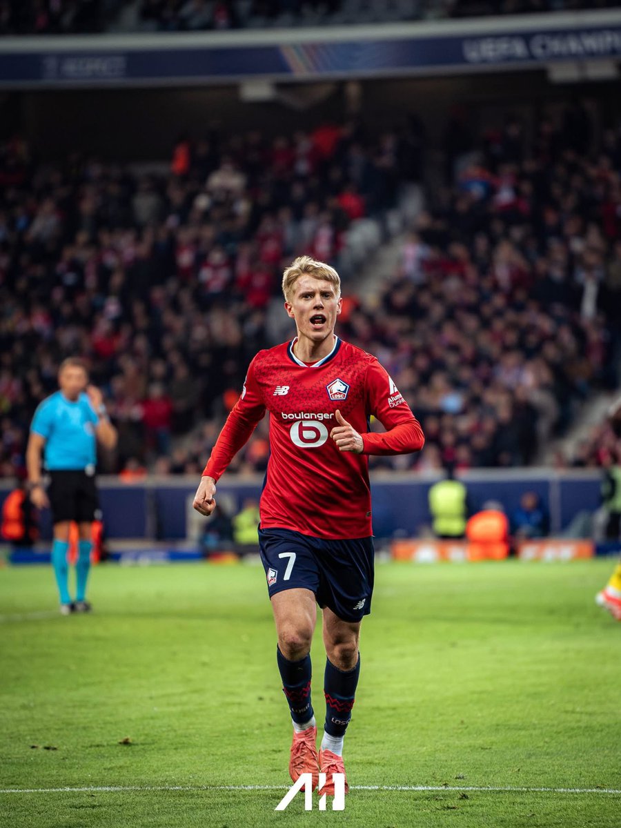 🎞️ Retrouvez mes photos de la rencontre entre le LOSC &amp; DORTMUND ⤵️

 #LOSCBVB