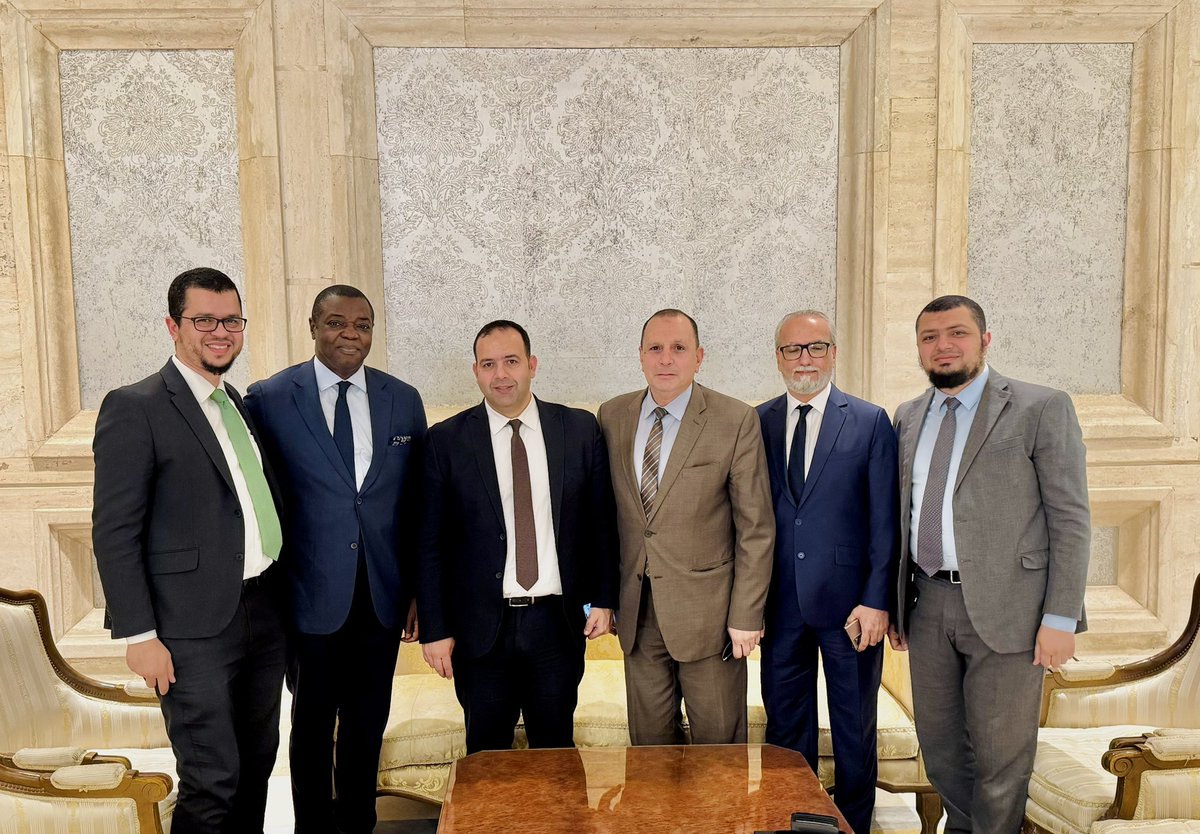 realMalikAdo's tweet photo. Nigus (https://t.co/W0cjRhb0Ve)&amp; Diar (https://t.co/8q9siFQRbP) have agreement with the Ministry of Health in Egypt to build healthcare facilities powered by NIGUS (BESS). Our thanks to the Deputy ministry of health for projects, Mr. Anwar Ismail for his visionary approach. https://t.co/kfCuZVZc9v