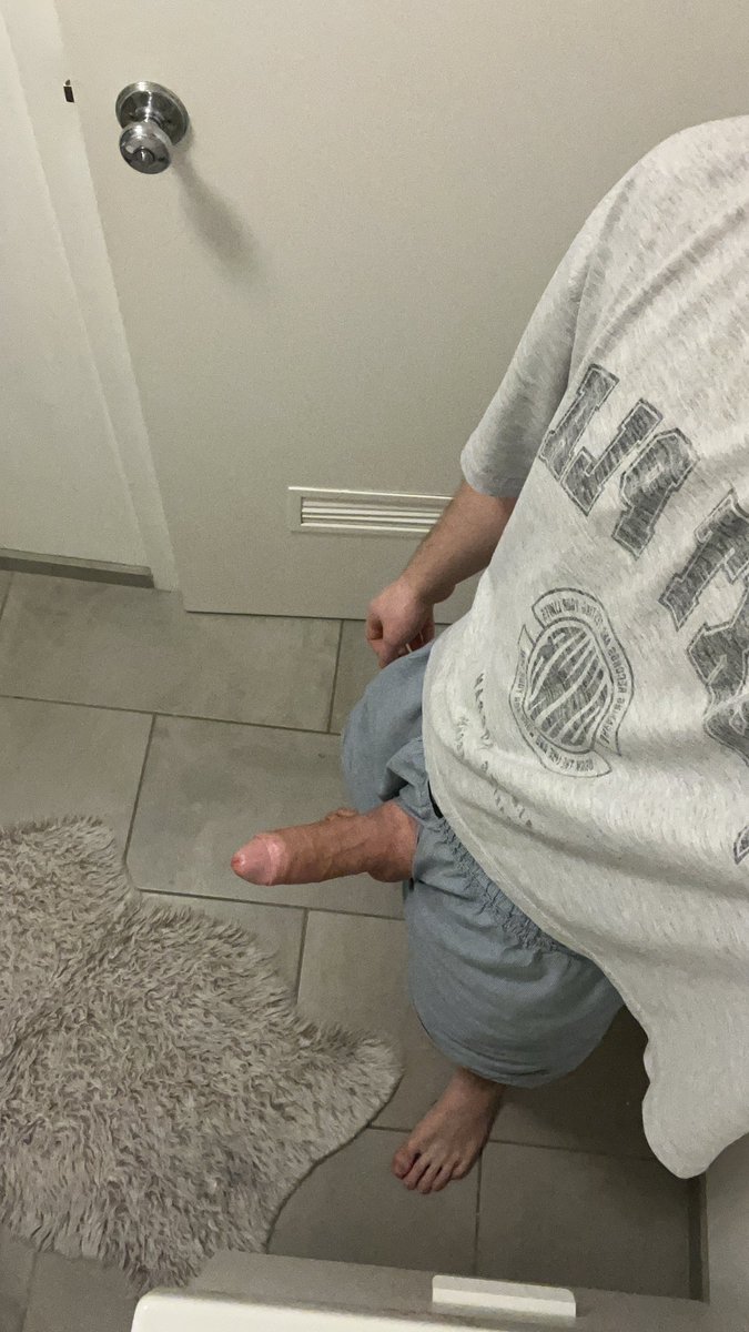 UncutBoyPL tweet media