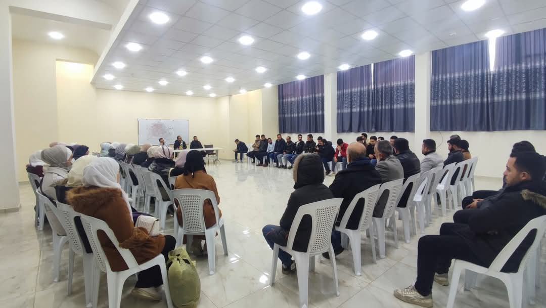 SRYA2011's tweet photo. In a vibrant discussion in #Darayya, #Damascus, Reform &amp; Labour Youth Association explored the role of youth in shaping #Syria’s future. The focus: collaboration, overcoming challenges &amp; turning ideas into action. A call for unity, resilience &amp; freedom! #YouthPower #SyrianFuture https://t.co/jc2317rpmc
