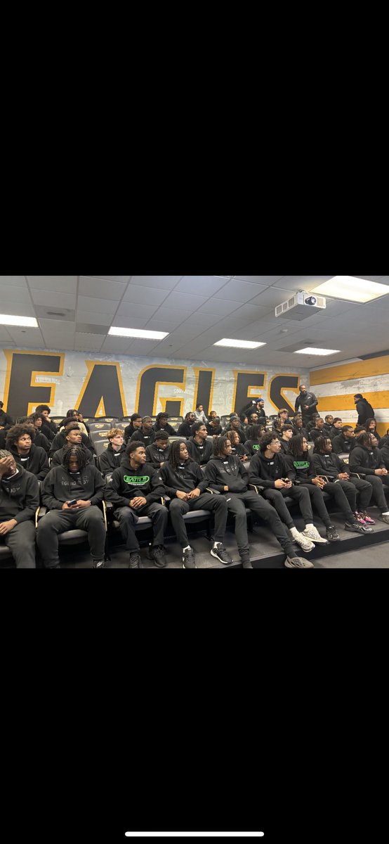 Blessed to receive my fourth offer  after a great conversation from  coach huff I’m blessed to say the university of southern miss offered  AGTG <a href="/CoachHuff/">Charles C. Huff</a> <a href="/Donfellows2/">Don Fellows</a> <a href="/smsbacademy/">SoundMind SoundBody®</a> <a href="/AllenTrieu/">Allen Trieu</a> <a href="/TheD_Zone/">The D Zone</a>