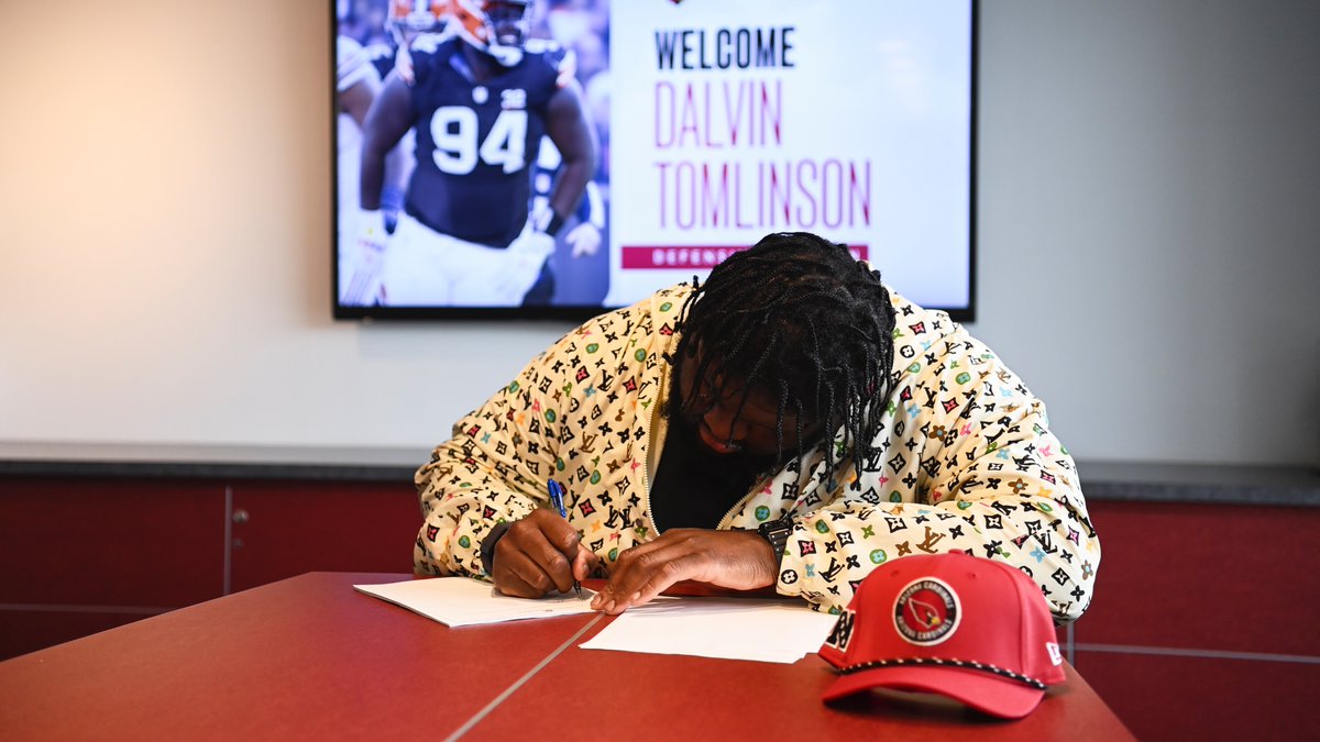 It's official ✍️