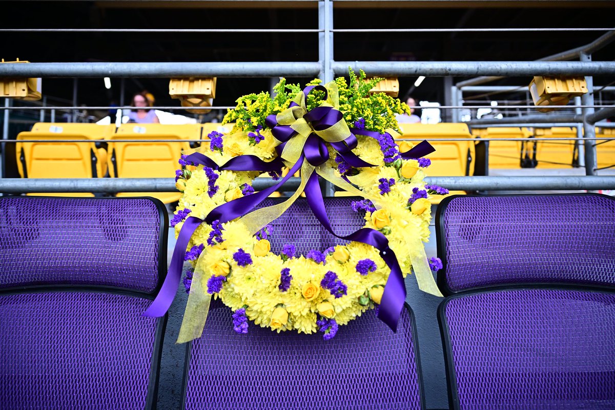 LSUbaseball's tweet photo. For Mrs. Sandy Bertman 🫶 https://t.co/SH3mpc1MRA