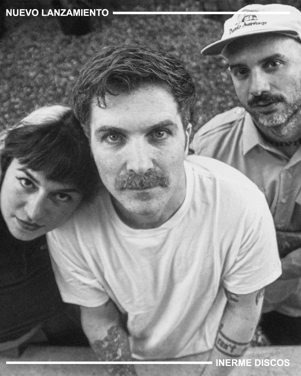 ILESO “Reversible” disponible en todas las plataformas digitales 

open.spotify.com/album/7HVewthg…