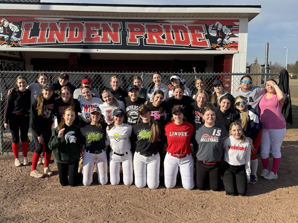 Congratulations to all the 2025 Linden Eagles Softball players!!!!