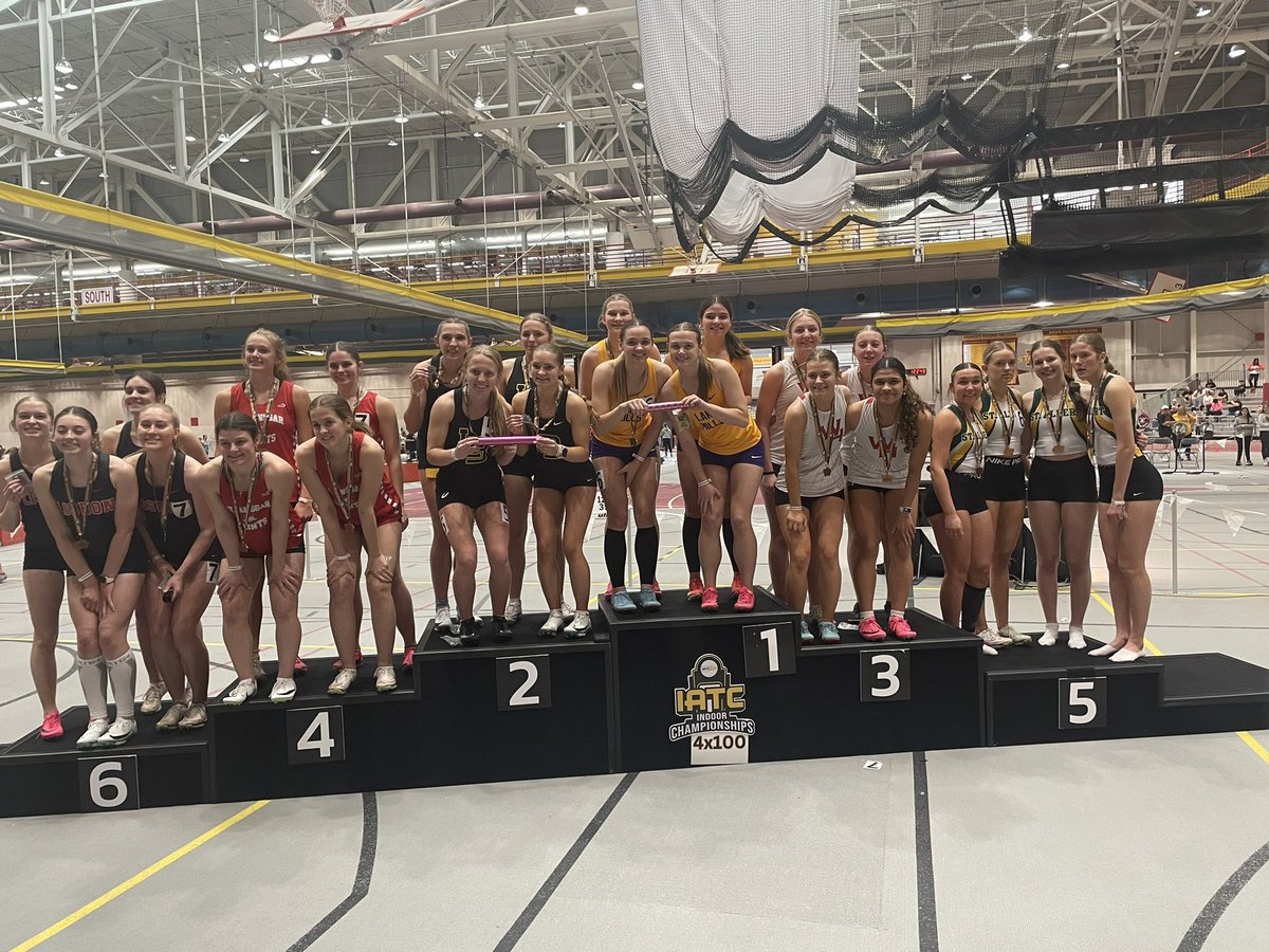 lakemillstf's tweet photo. Successful day for the girls at the @iatfcc Indoor Championships!! Placed 10th overall as a team! Placed in 5 events. Got on the podium for 4!! Had a 1 champion with a new meet record (4x1)!! #LakeMills #trackandfield #OneFamily https://t.co/FnGEbHAe6U