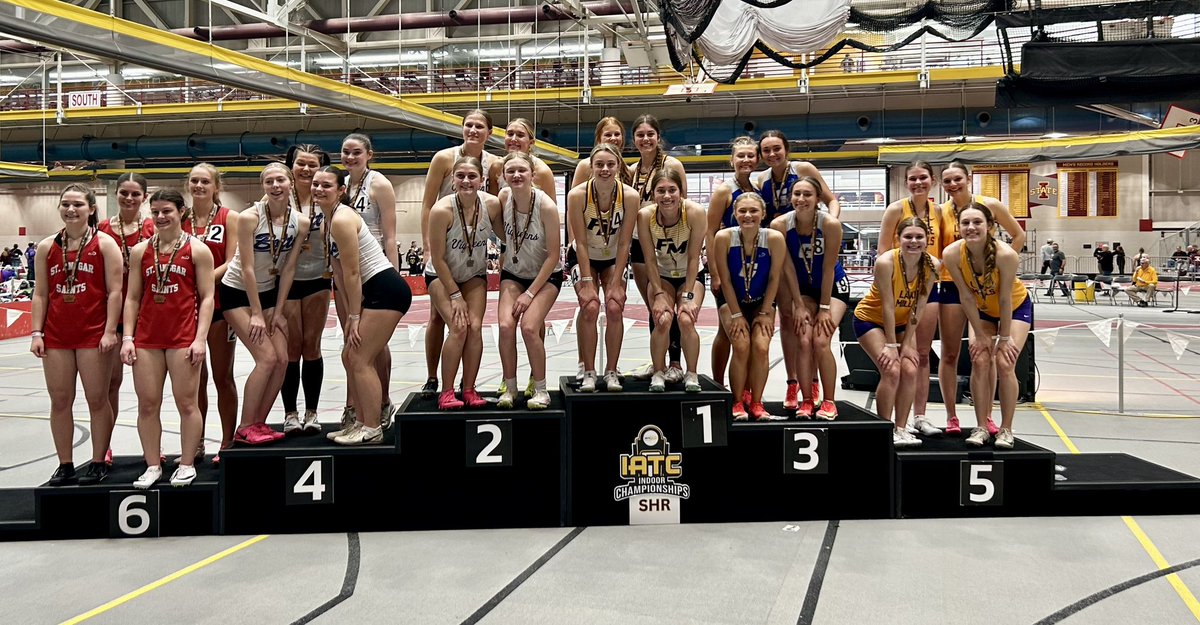 lakemillstf's tweet photo. Successful day for the girls at the @iatfcc Indoor Championships!! Placed 10th overall as a team! Placed in 5 events. Got on the podium for 4!! Had a 1 champion with a new meet record (4x1)!! #LakeMills #trackandfield #OneFamily https://t.co/FnGEbHAe6U