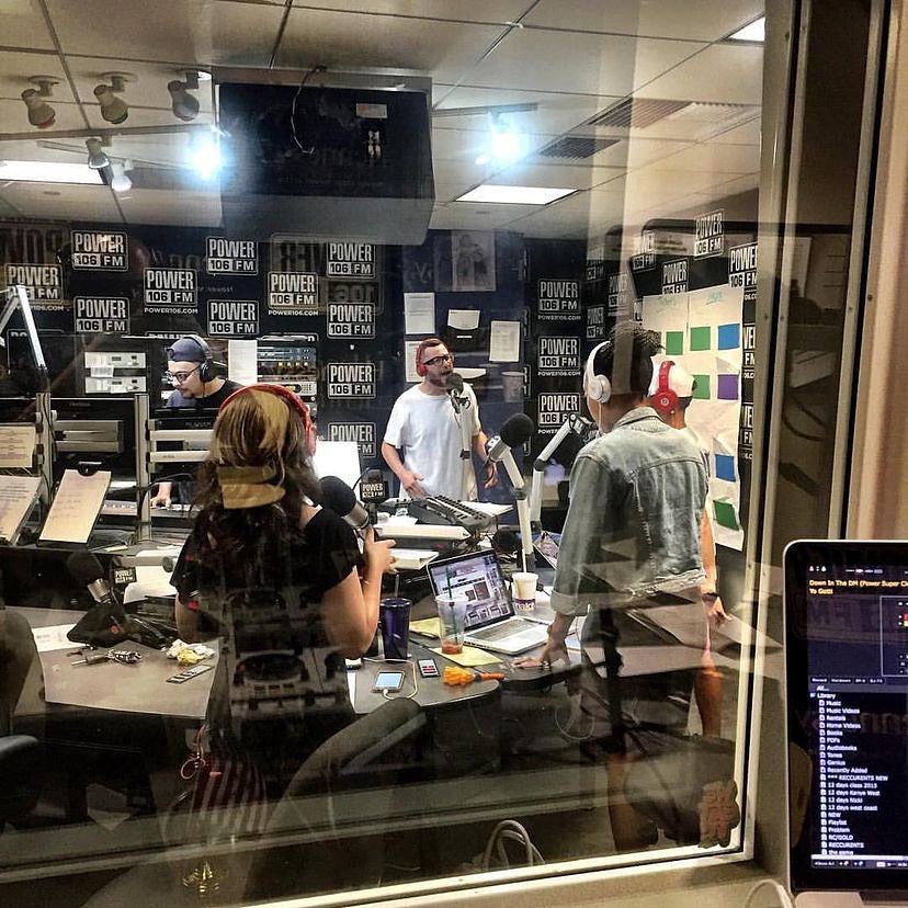 djmikemedium97's tweet photo. Covering for my brotha sourmilk catch me on air PoWER106 FM https://t.co/f9PKDB1b0P