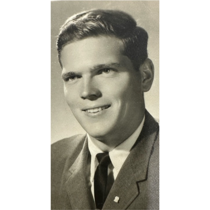 A few days ago, I had the incredible blessing to perform the sealing of the granddaughter of one of the missionaries who introduced the gospel to my parents sixty years ago. A profound feeling of gratitude and joy filled my heart as I reflected on how the gospel of Jesus Christ