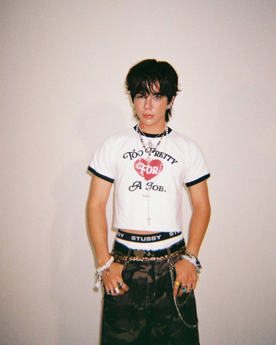 BillybabeTW's tweet photo. 📆 20250314
IG:https://t.co/CfR1YMKoco🐽✨🩵

Analog vibes ���🖤 

#babiibabe https://t.co/dNWtNov5d2