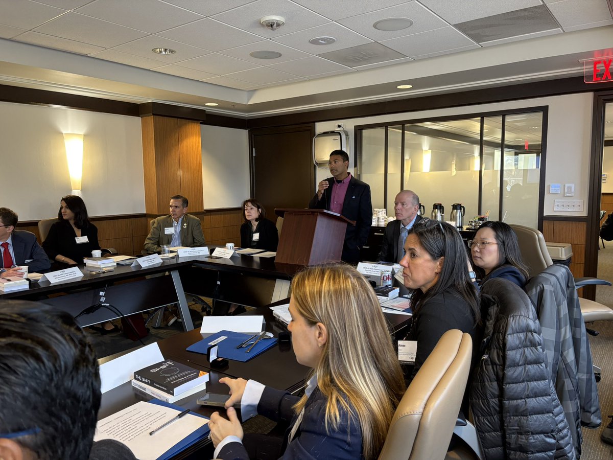 American Gastroenterological Association (AGA) (@amergastroassn) on Twitter photo Our newest cohorts of #AGAFutureLeaders is starting their entry into leadership with AGA by hearing from program leadership and alums <a href="/AmitPatelDukeMD/">Amit Patel, MD, AGAF, FACG</a> <a href="/ElisaBodenIBDMD/">Elisa Boden, MD</a> <a href="/DarrellPardi/">Darrell Pardi</a> and Dr. Nelson Garcia. Our newest cohorts of #AGAFutureLeaders is starting their entry into leadership with AGA by hearing from program leadership and alums <a href="/AmitPatelDukeMD/">Amit Patel, MD, AGAF, FACG</a> <a href="/ElisaBodenIBDMD/">Elisa Boden, MD</a> <a href="/DarrellPardi/">Darrell Pardi</a> and Dr. Nelson Garcia.