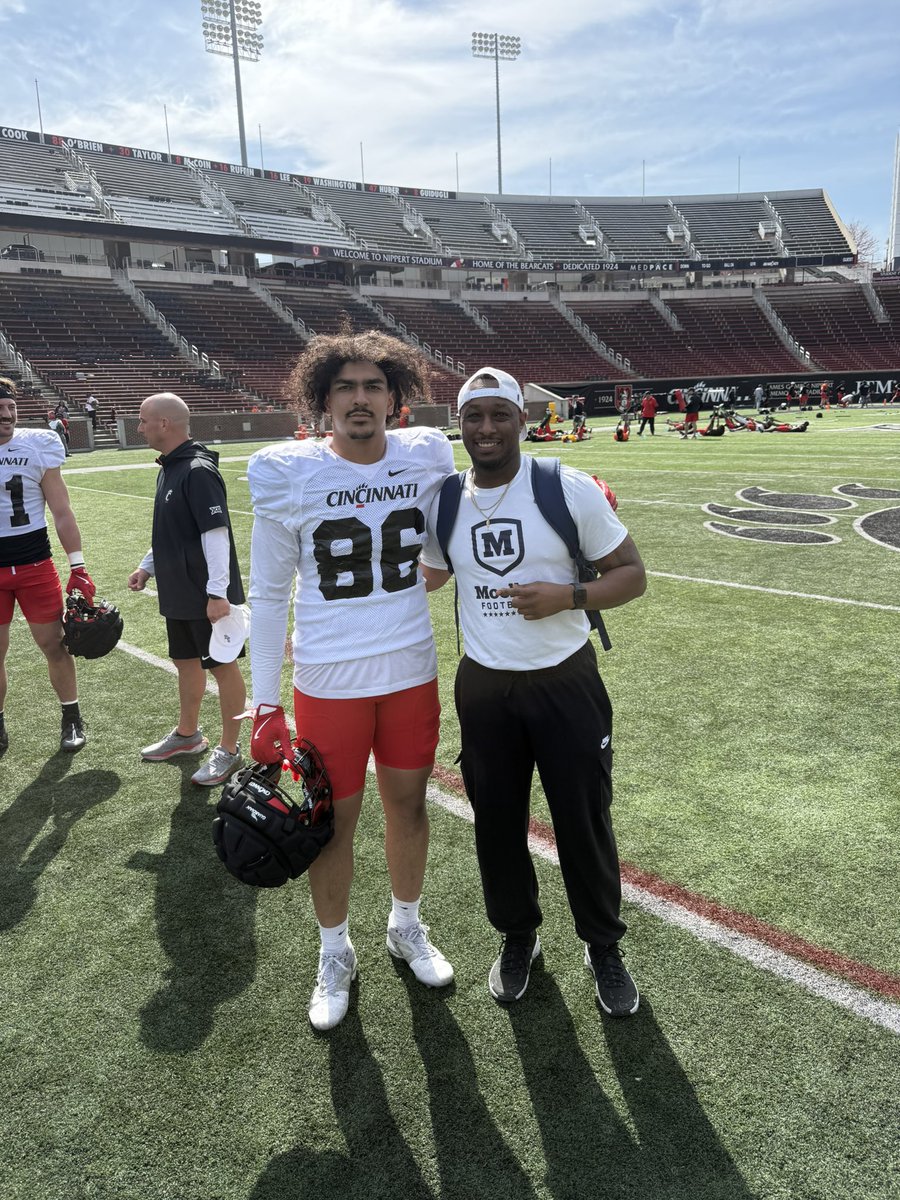 Coach (E)dwards tweet media