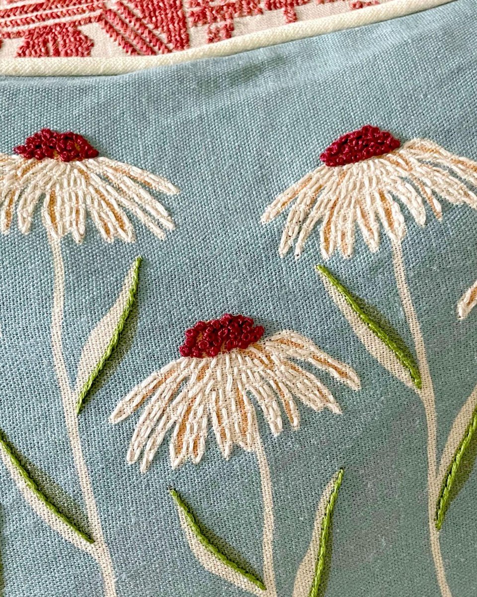 finecellwork's tweet image. Designed by our Patron Cath Kidston Padgham MBE and her studio Joy of Print, our Echinacea Daisies Cushion has been getting a lot of love from our customers 🌸 ❤️.

Shop now: finecellwork.co.uk/collections/jo…

#embroidered #floraldesign #florals #plantgifts #floralgifts