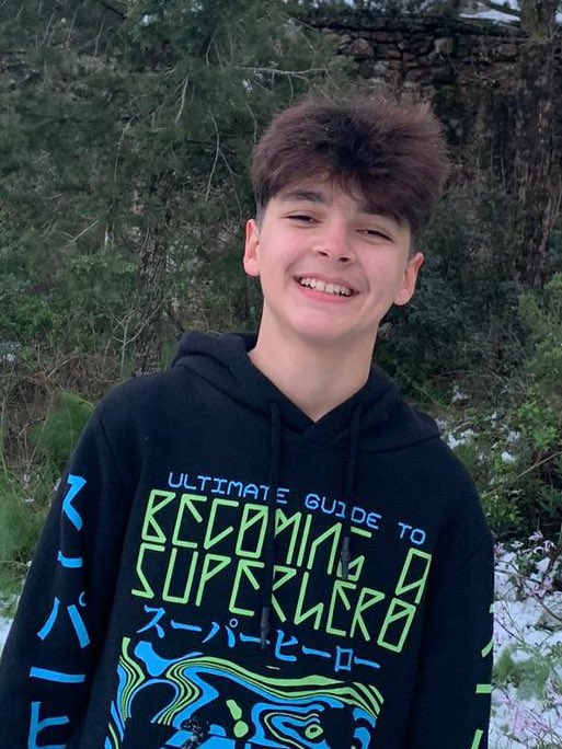 Ahh Arif’im 
Ahh benim yüreğinin güzelliği yüzüne vurmuş karakterli ahlaklı çocuğum
Dünya çok kötü annem 
Yapanın yanına kalıyor
Ama değişecek kuzum 
Vazgeçmeyeceğiz
Suçlular en üstten alacak cezalarını
#isiasortakdavamız
#isiasolasıkast
#baskacanimizyok
#mehmetarifaltak