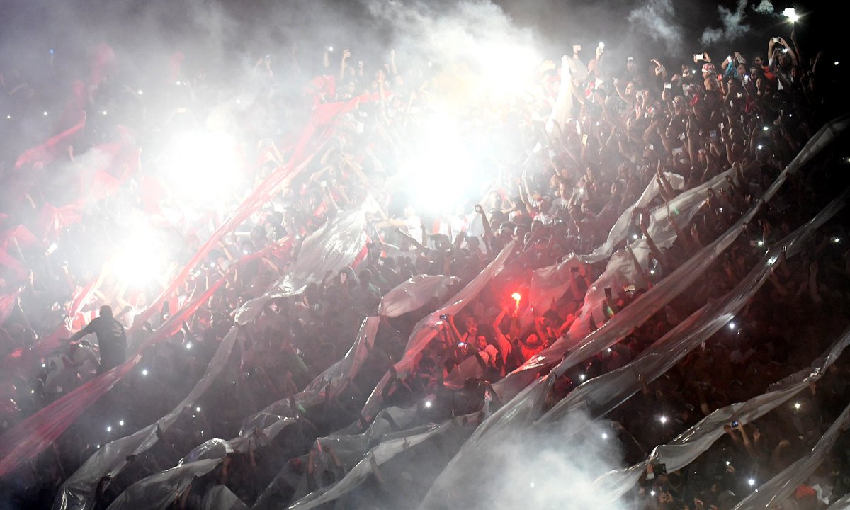 RiverPlate's tweet photo. #UnDíaComoHoy 🔙 2018, capítulo 1: 𝐞𝐧 𝐌𝐞𝐧𝐝𝐨𝐳𝐚 🏆✔️

A 7 años de la victoria 2-0 frente a Boca Juniors en la Supercopa Argentina: goles del Pity Martínez y @NachoScocco32ok, en el comienzo de un año histórico e inolvidable. 🤍❤️🤍 https://t.co/lXakaIfs6u