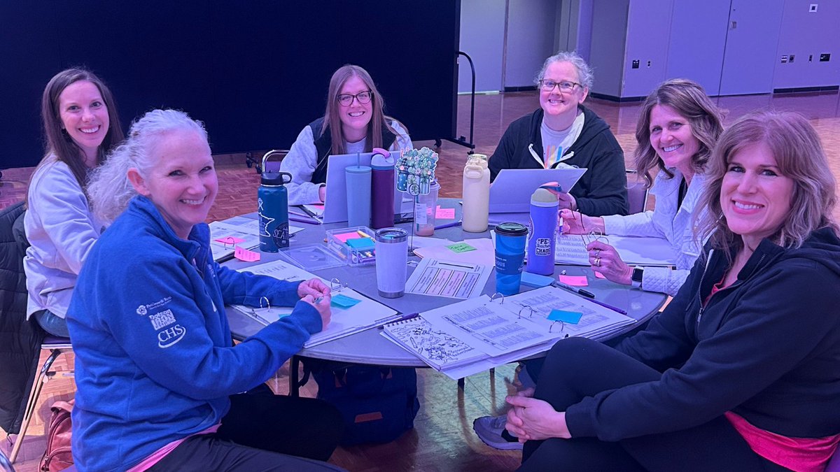 COEMankato's tweet photo. ๐๐Approximately 90 Mankato Area Public Schools (MAPS) educators dove into Inquiry-Based Learning (IBL) with expert faculty from the COE.๐Led by Dr. Kimori and Dr. Arnold, this training supports innovative, theme-based learning across our community.
#MavEd #MAPSready https://t.co/pAZaHcqIVZ
