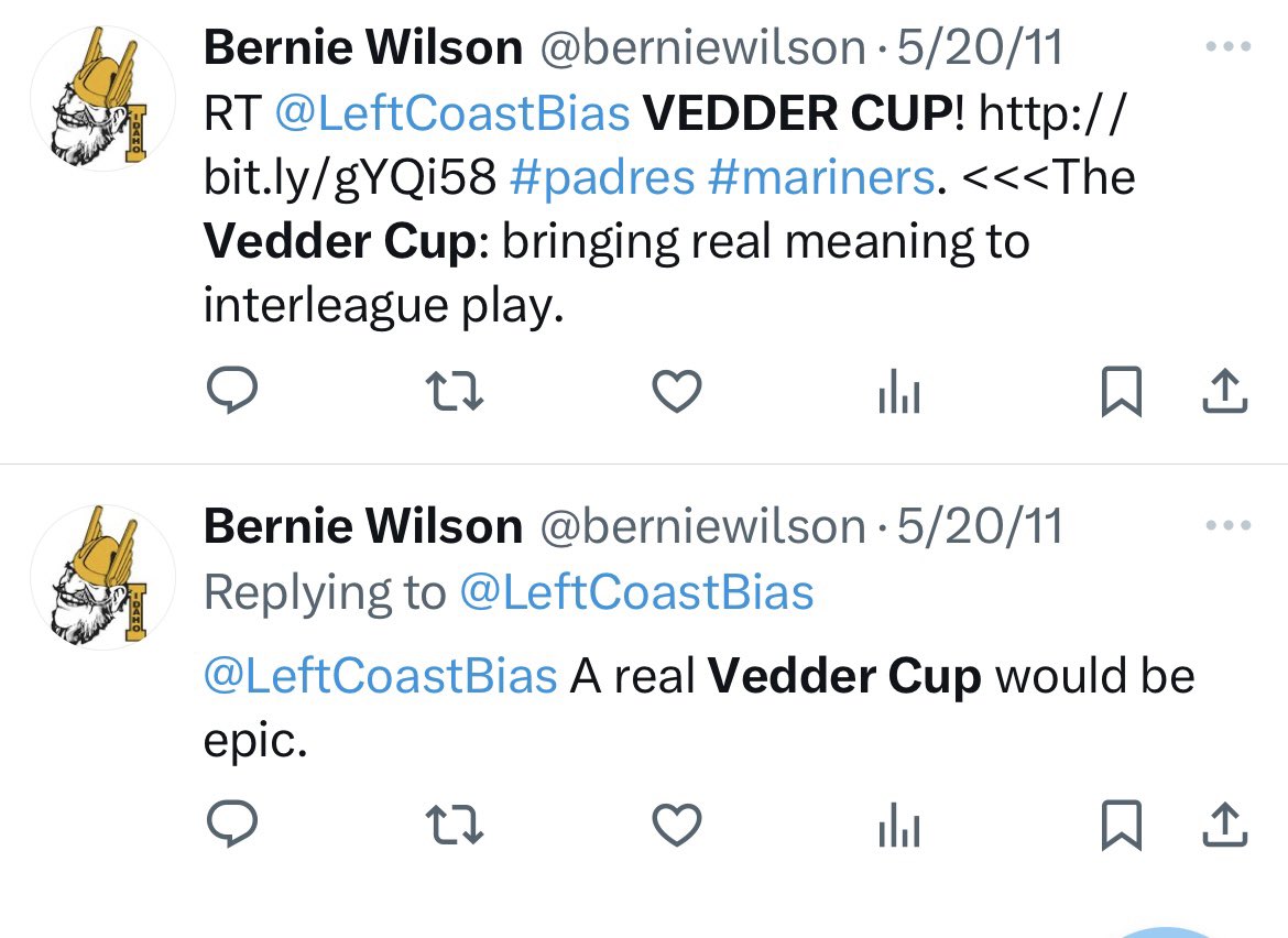 AngeloInSD's tweet photo. @Mariners @BenAndWoods @Padres @eddievedder @LeftCoastBias @berniewilson https://t.co/FA6uJME8Kd